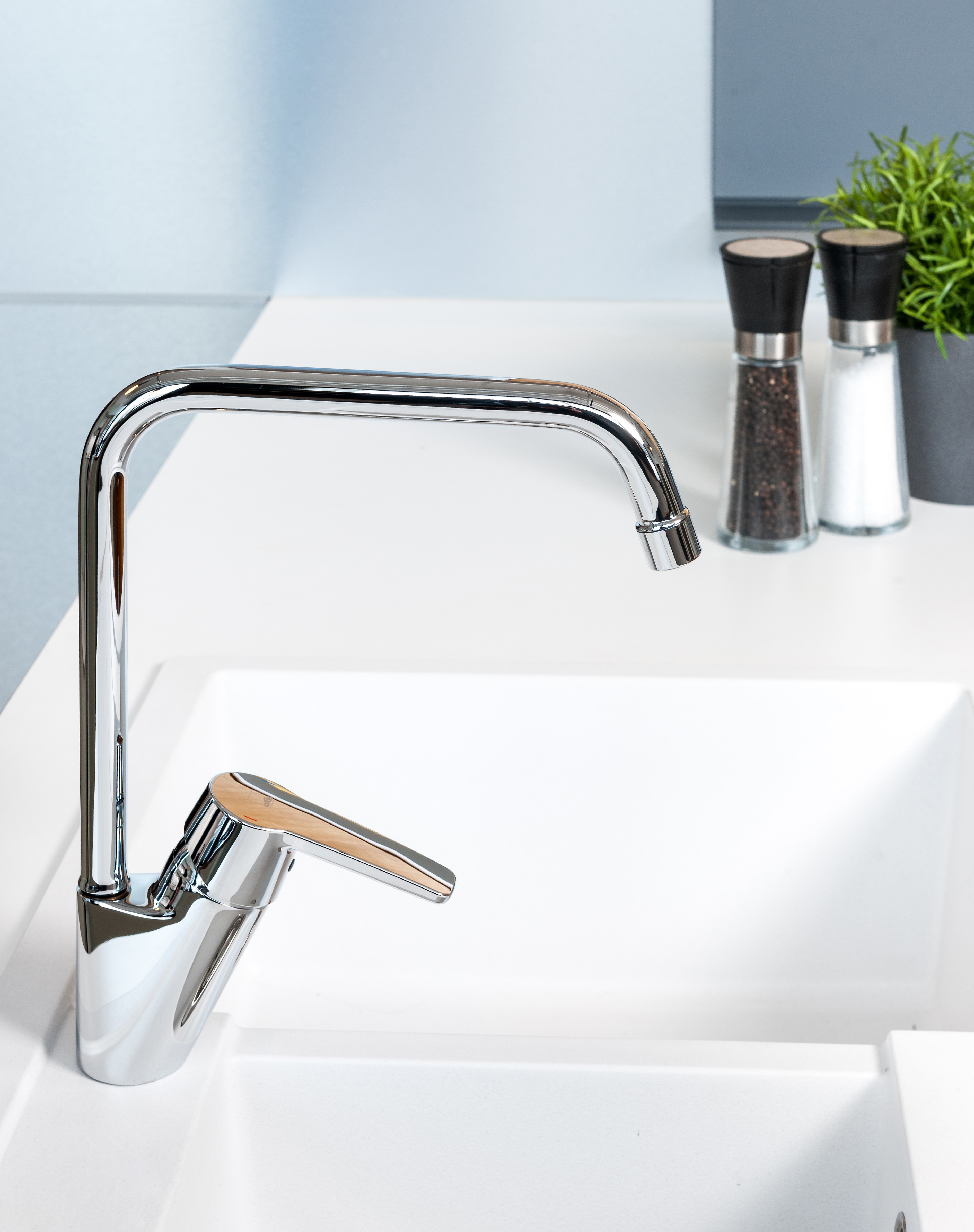 Bytte Kran Selv () Bytte Kran Selv