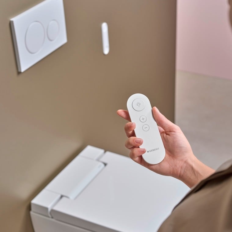 Geberit Aquaclean med fjernkontroll